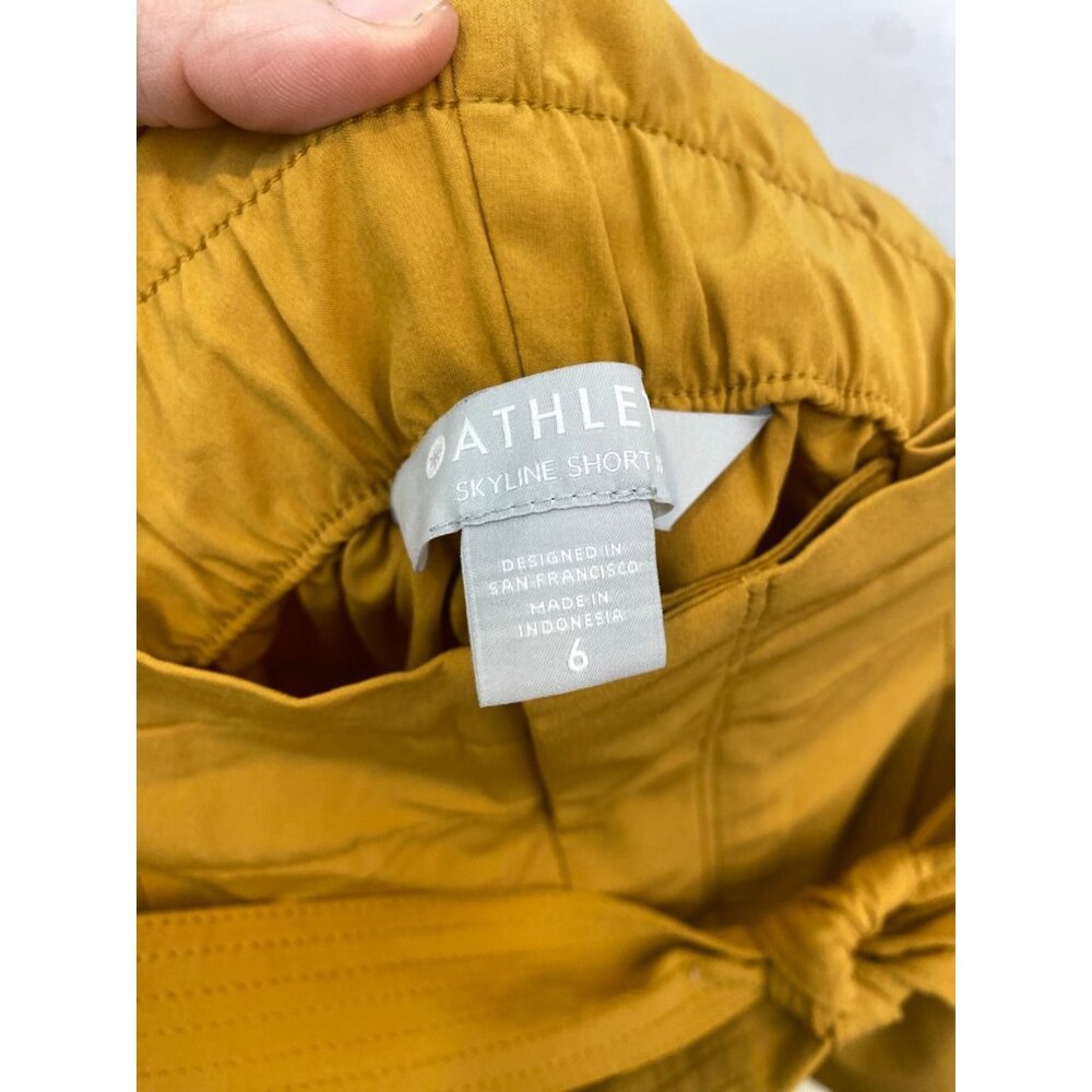 Athleta Women's Skyline Short II Paperbag Belted Tucson Gold Yellow Size 6 - Picture 3 of 5